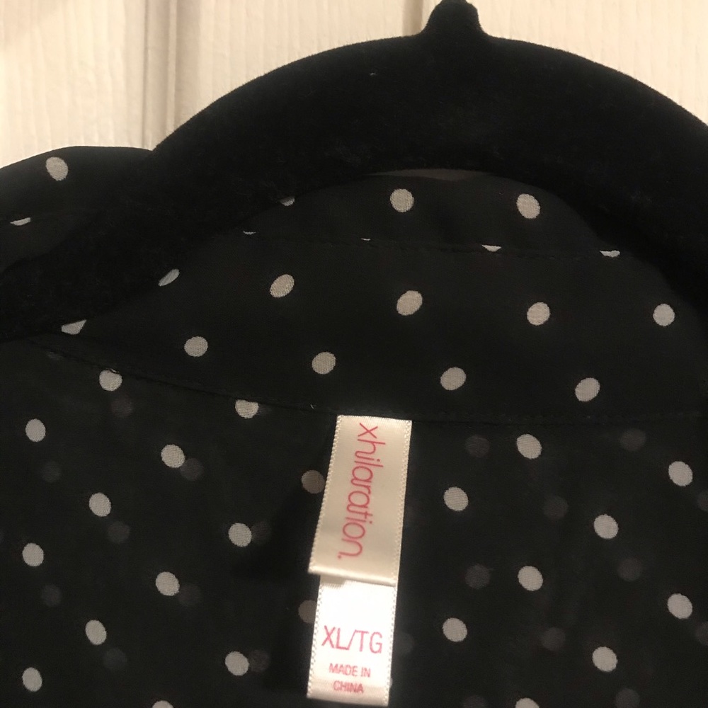 Blouse - Picture 2 of 4